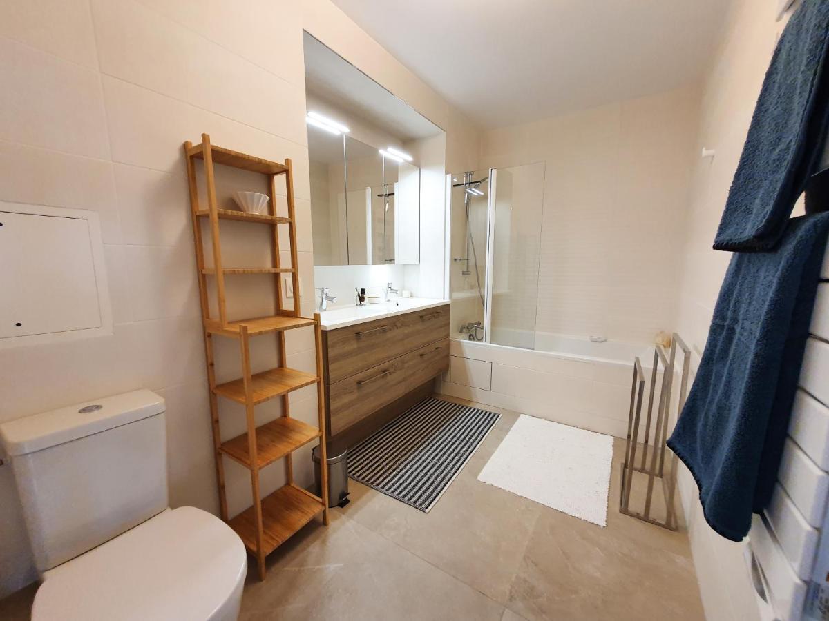 Exigehome-Appartement De Standing En Plein Centre Ville Maisons-Laffitte Exterior photo